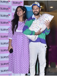 New parents Vatsal Sheth and Ishita Dutta brought their baby home om Friday.